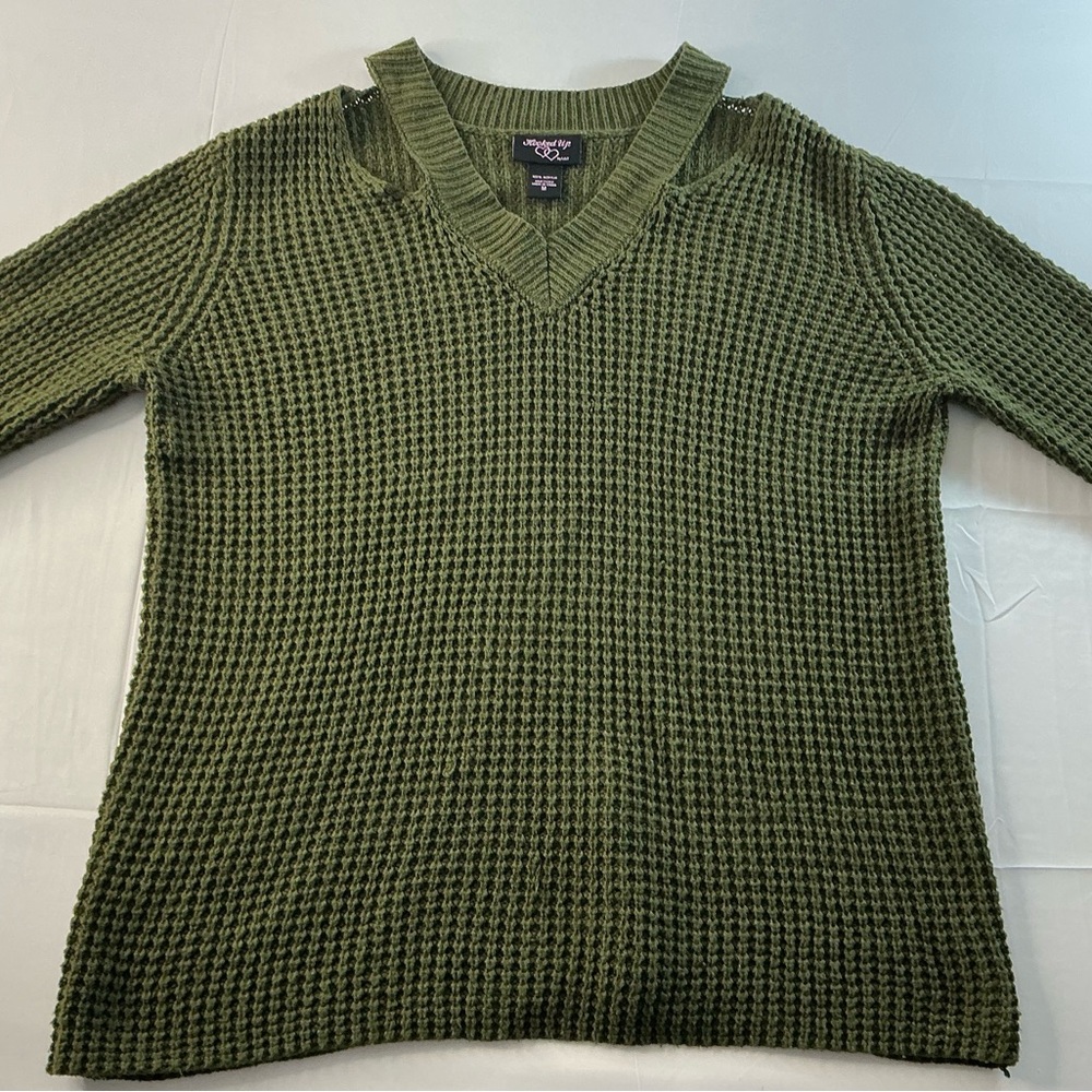 Hooked Up by IOT Olive Knit Sweater